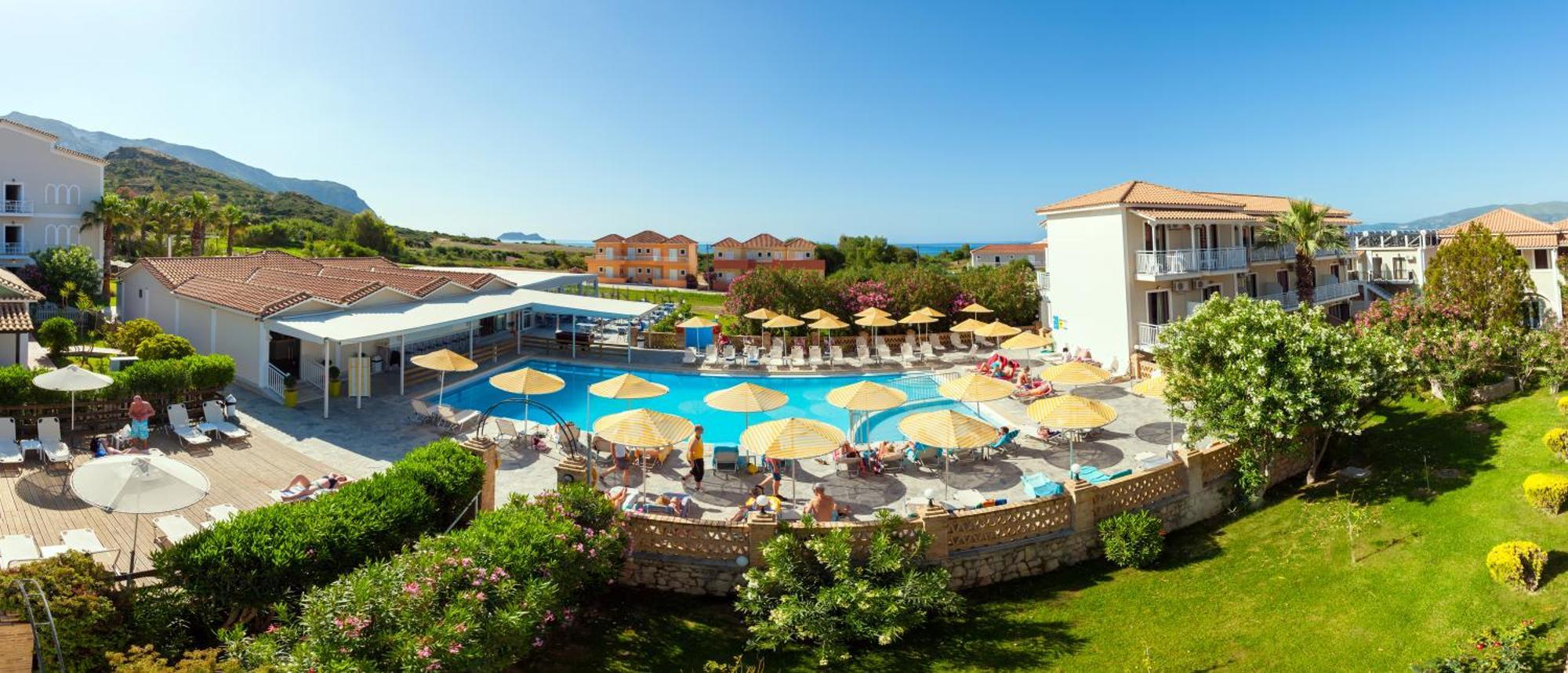 Kalamákion Cavo D'Oro All Inclusive Resort מראה חיצוני תמונה